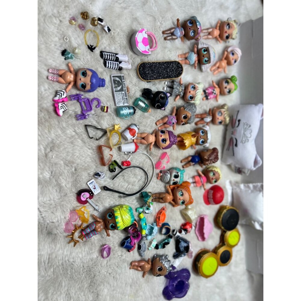 Assorted L.O.L. Surprise Dolls & Accessories Lot